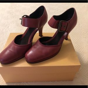 Nine West strappy heels